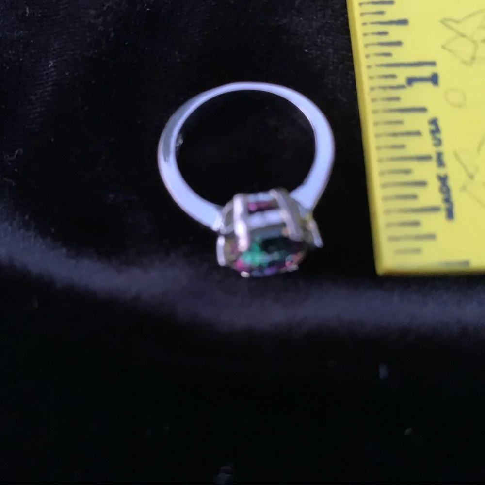 Silver Tone Ring with Iridescent Stone